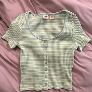 Levi’s Crop Top